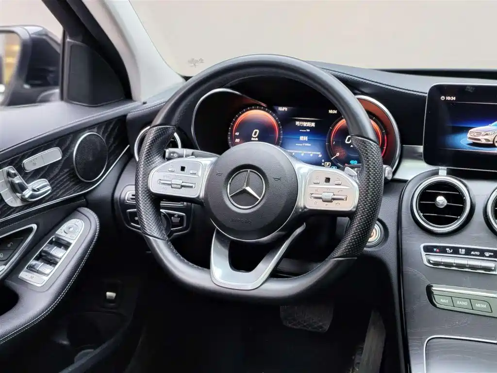 Mercedes-Benz C-Class 2020 — фото 7