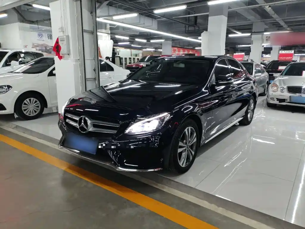 Mercedes-Benz C-Class 2018