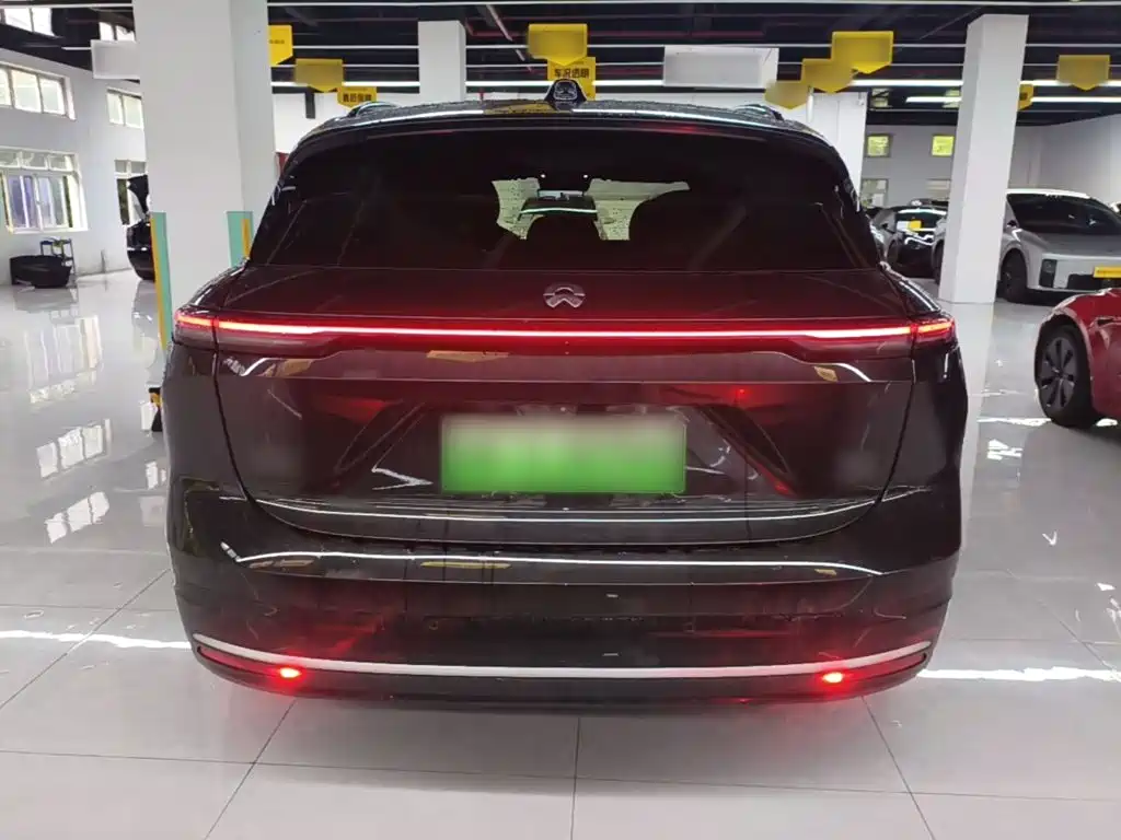 NIO ES6 2025