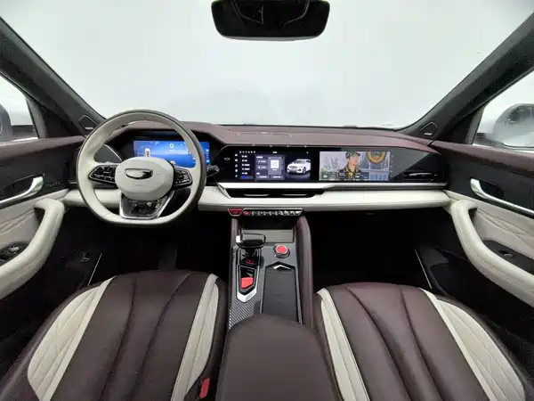 Geely Xingyue L 2023