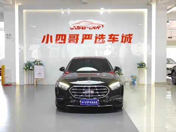 Mercedes-Benz E-Class 2024