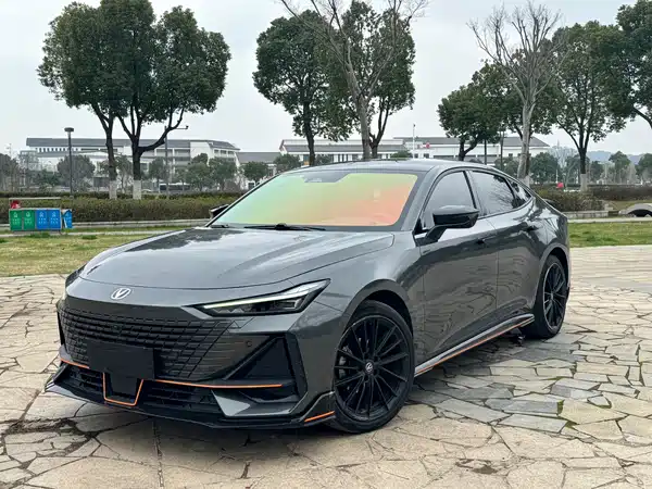 Changan UNI-V 2022