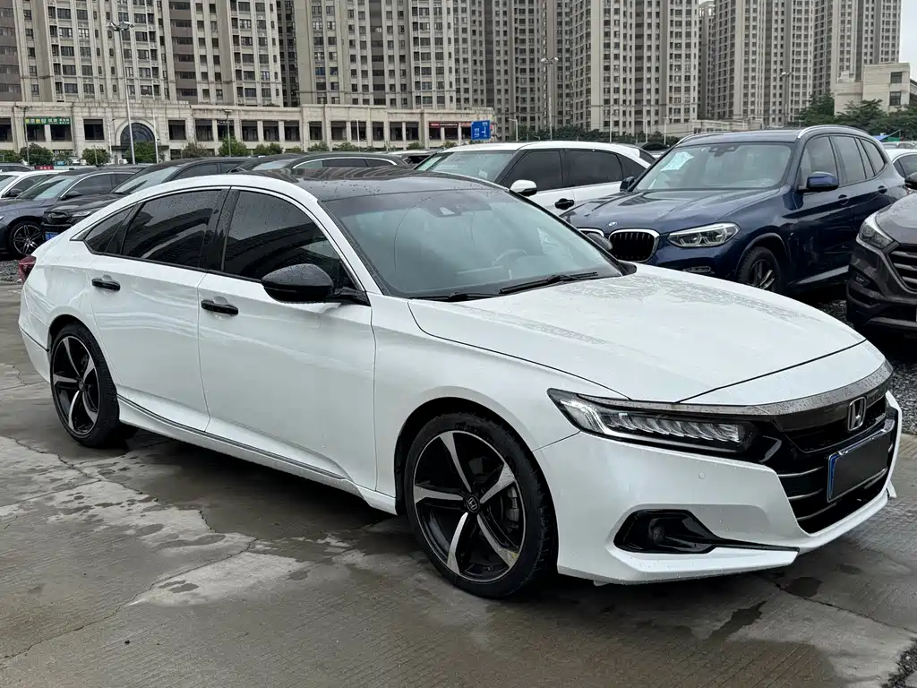 Honda Accord 2023 — фото 11