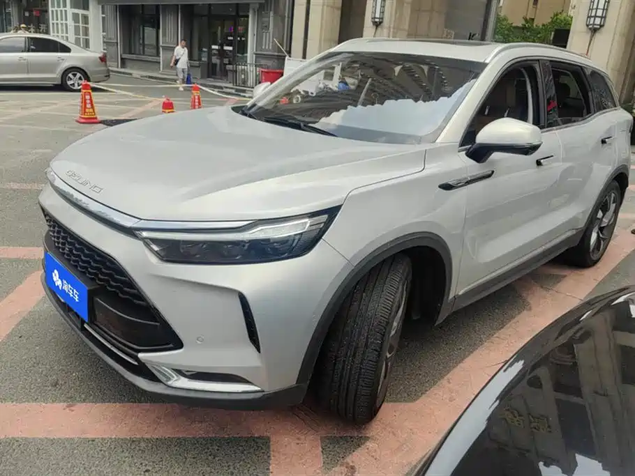 BAIC X7 2021