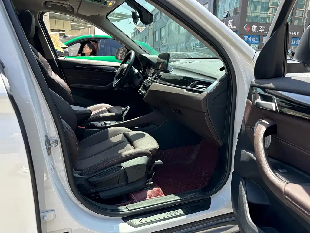 BMW X1 2022 — фото 10