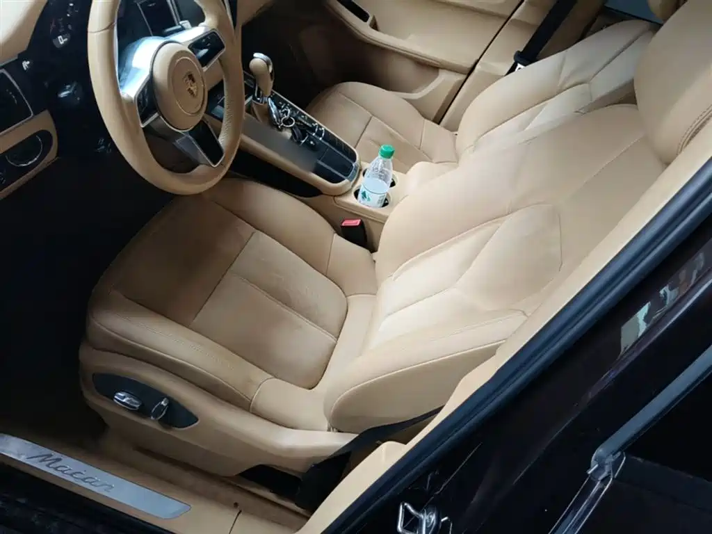 Porsche Macan 2016 — фото 15
