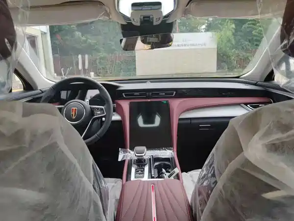 Hongqi H5 2026
