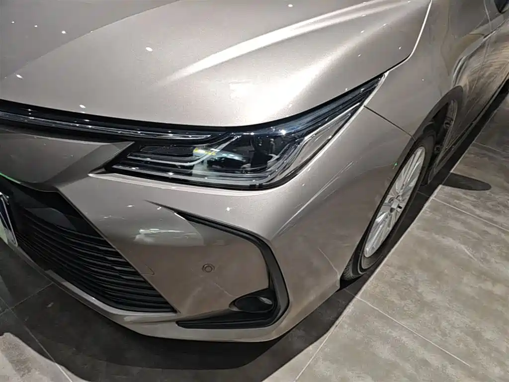 Toyota Corolla 2021 — фото 24