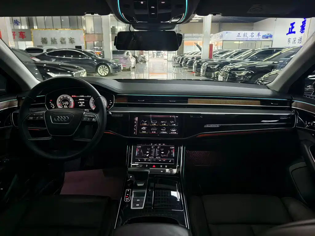 Audi A8 2019