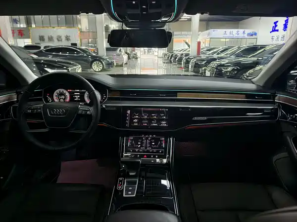 Audi A8 2019