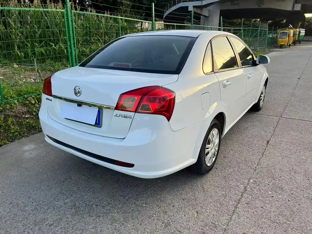 Buick Excelle 2016
