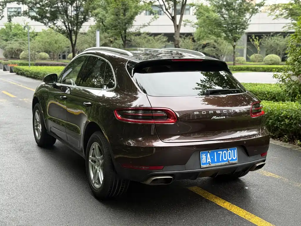 Porsche Macan 2015