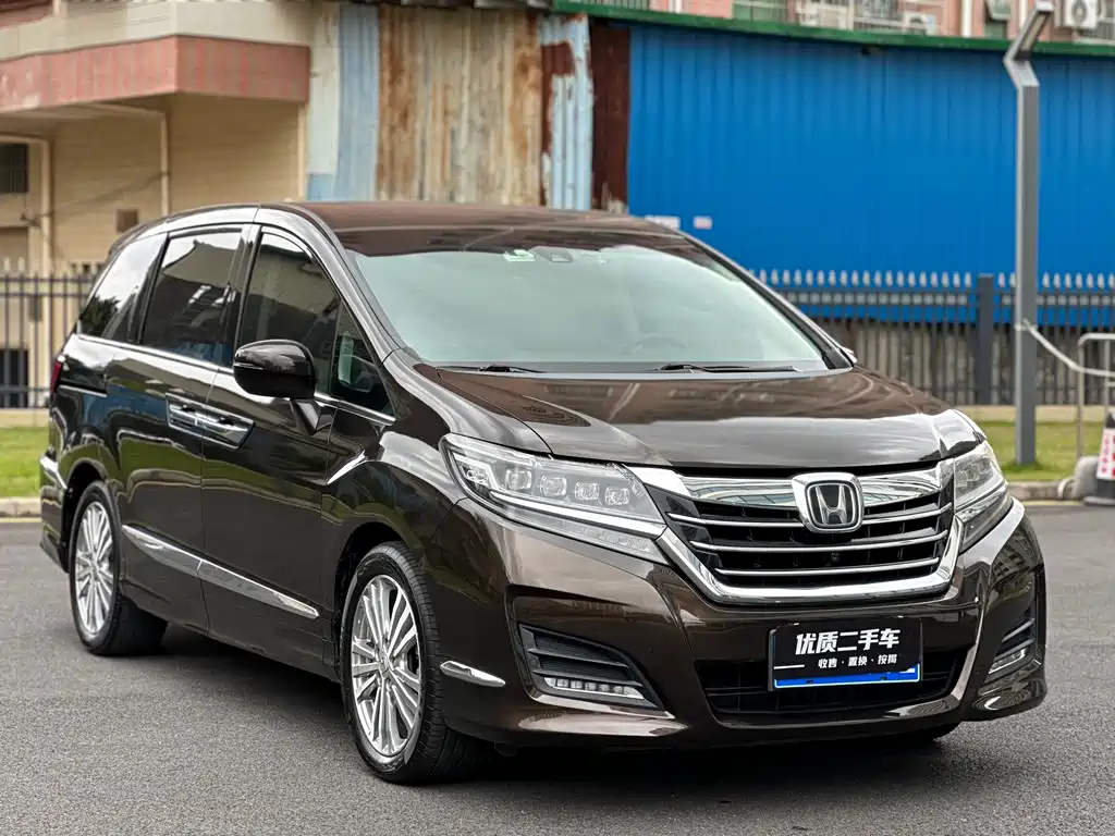 Honda Elysion 2016 — фото 3