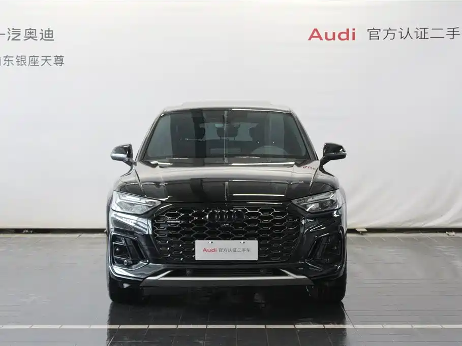 Audi Q5L Sportback 2024 — фото 2