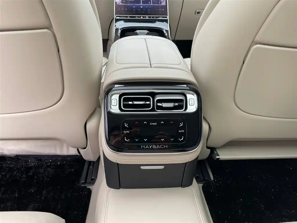 Mercedes-Benz S-Class 2023 — фото 17