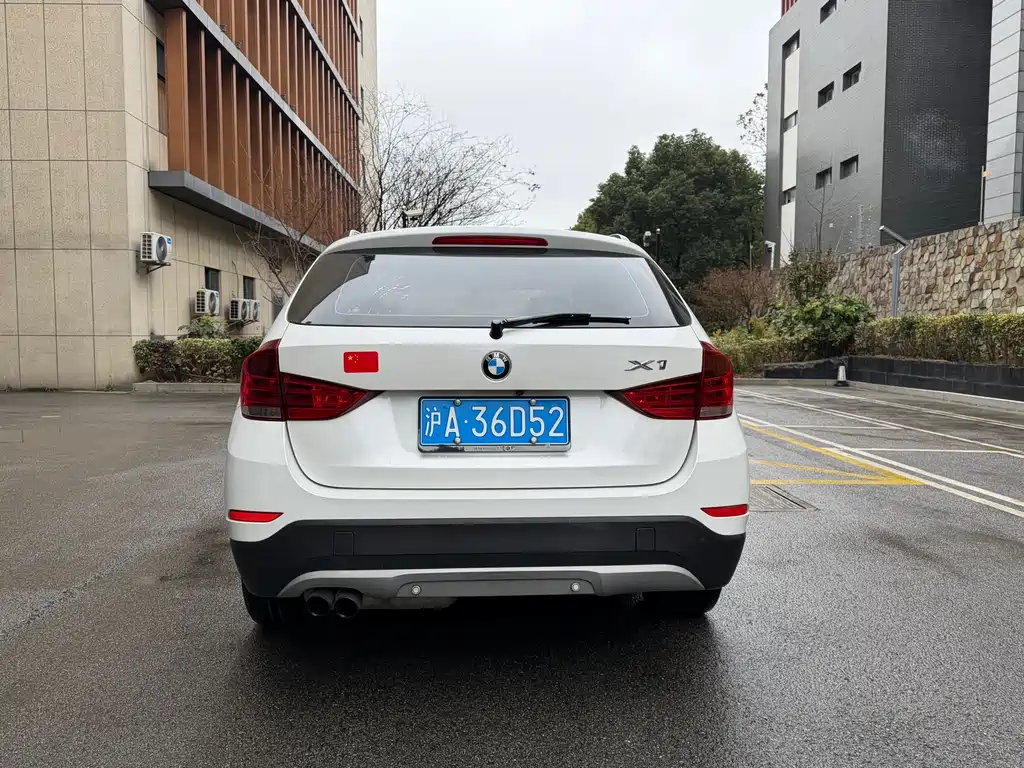 BMW X1 2017 — фото 18