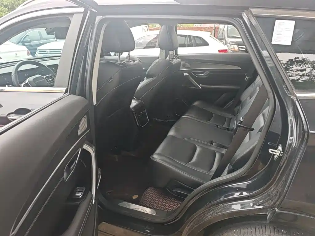 Jetour Jietu X70 PLUS 2020 — фото 17