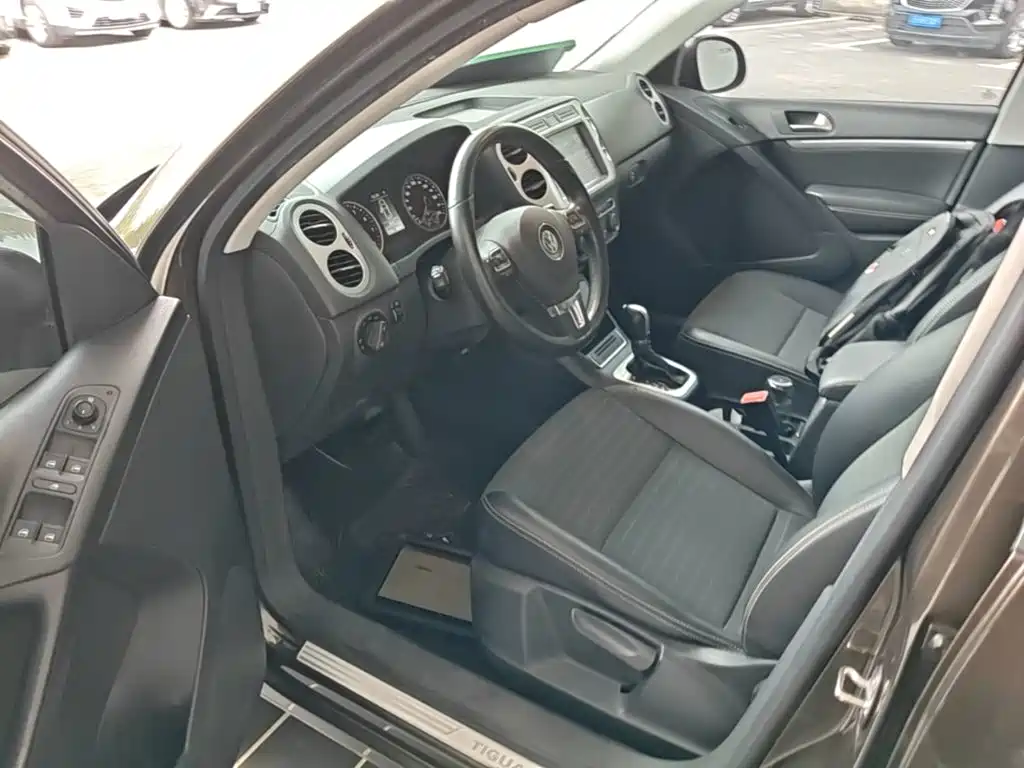 Volkswagen Tiguan 2016 — фото 16