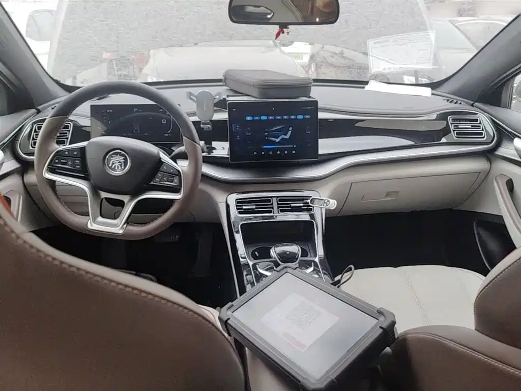 BYD Qin PLUS 2024 — фото 10