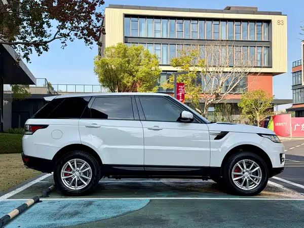 Land Rover Range Rover Sport 2016