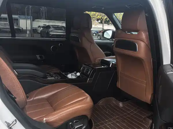 Land Rover Range Rover 2014