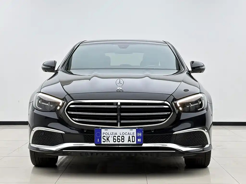 Mercedes-Benz E-Class 2022 — фото 2