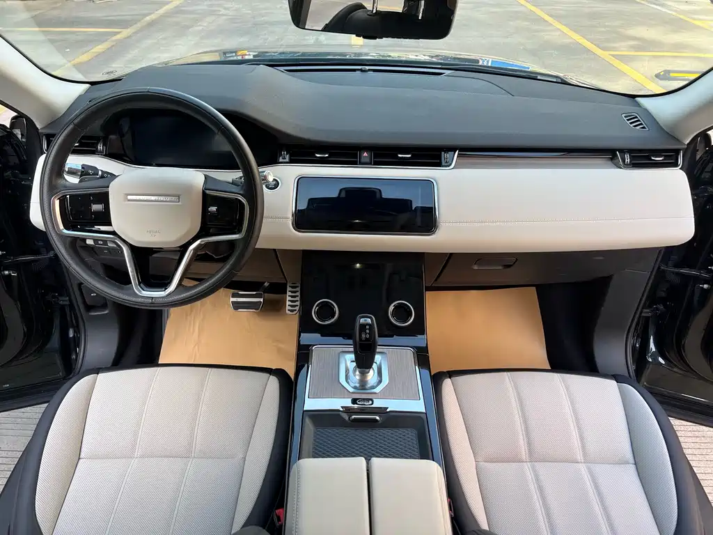 Land Rover Evoque 2023 — фото 4