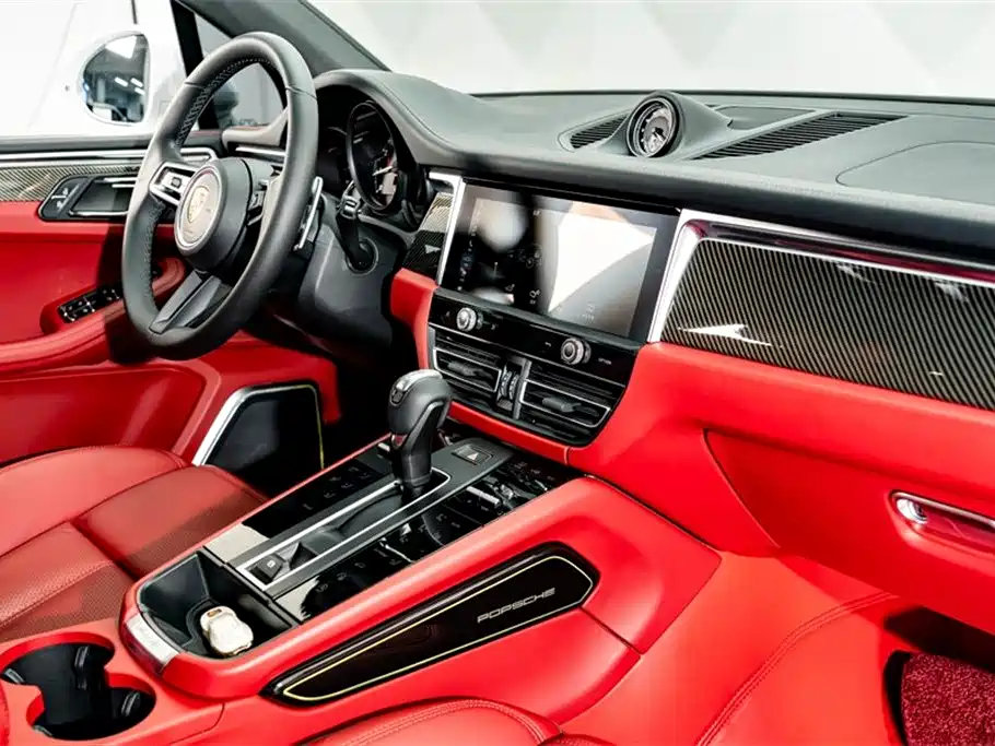 Porsche Macan 2022 — фото 17
