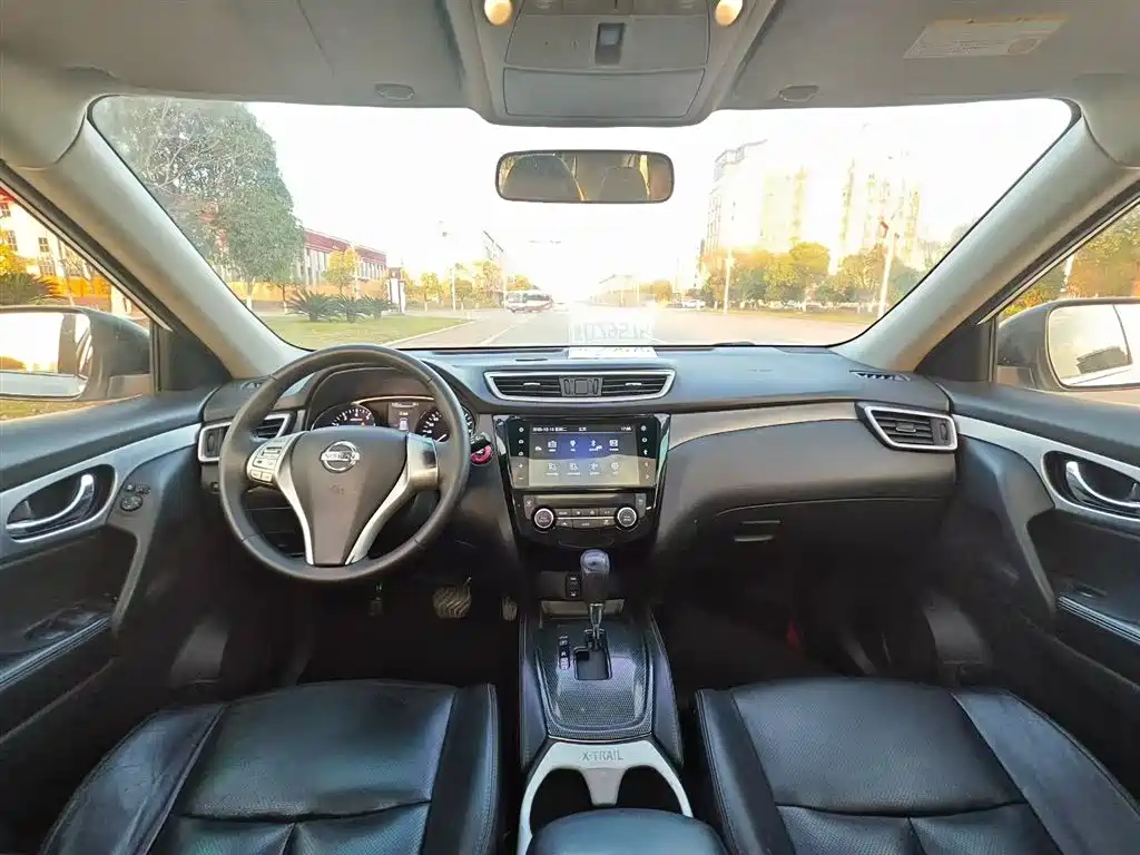 Nissan X-Trail 2015 — фото 13