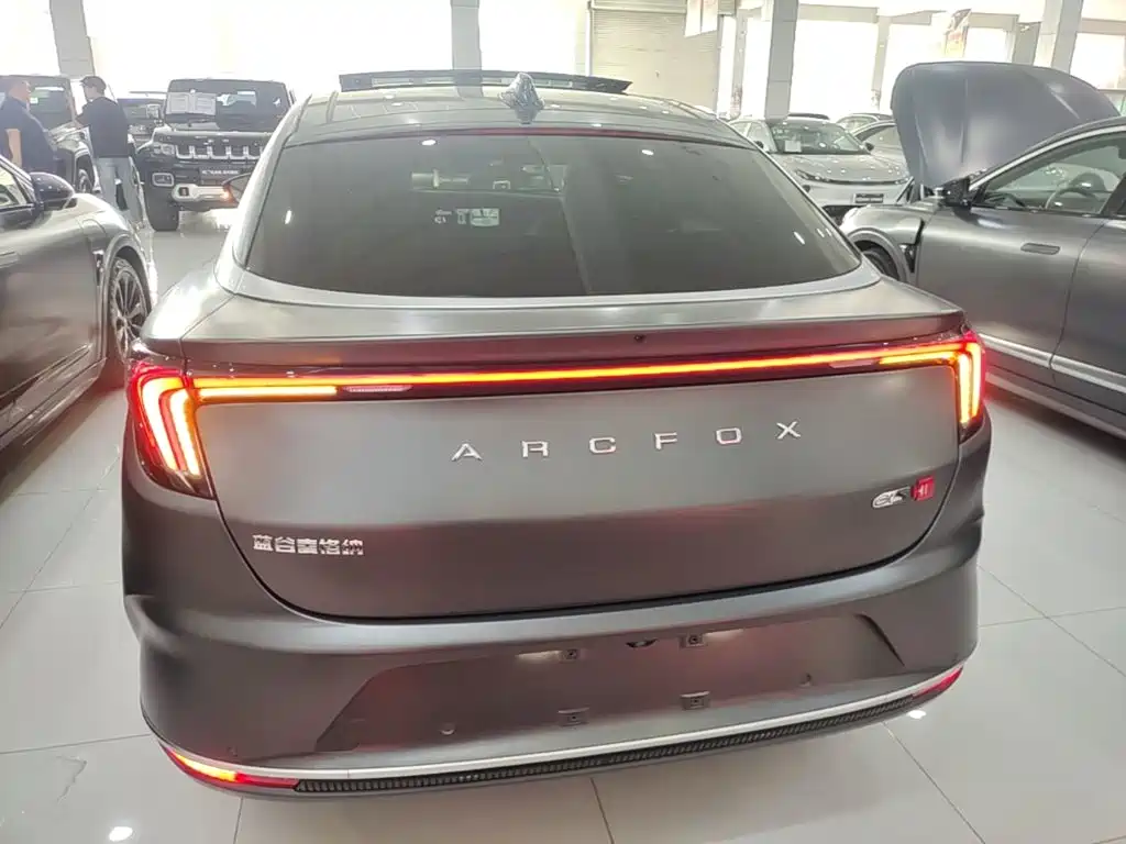 ARCFOX Alpha S 2023