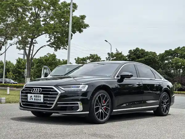 Audi A8 2021