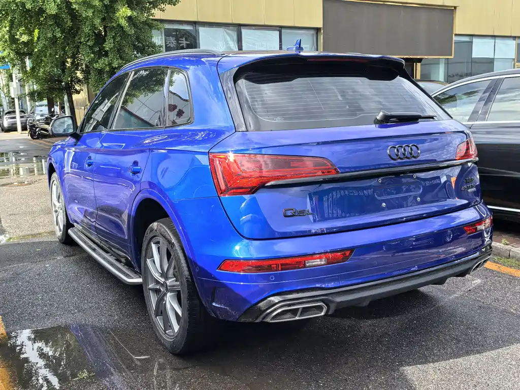 Audi Q5L 2022 — фото 4
