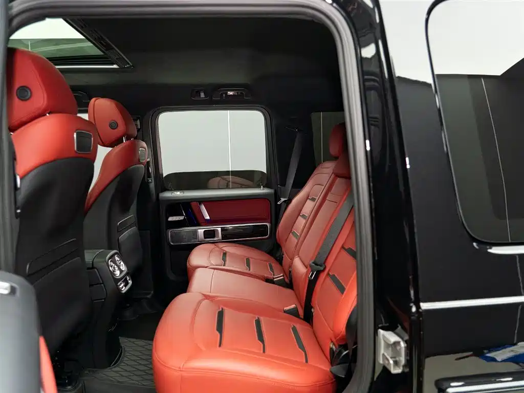 Mercedes-Benz G-Class AMG 2024 — фото 10