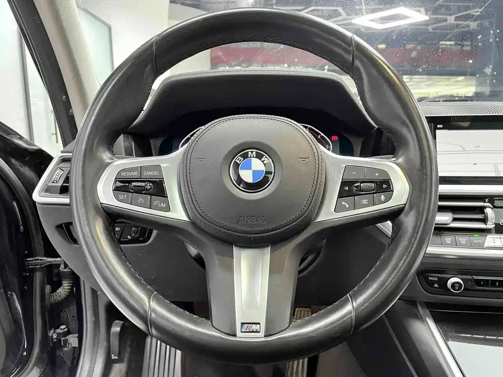 BMW 3 Series 2021 — фото 13