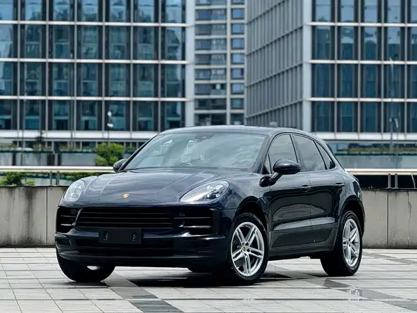 Porsche Macan 2021