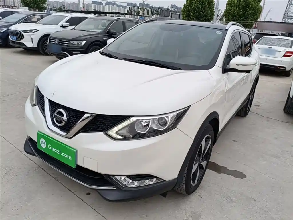 Nissan Qashqai 2016 — фото 2