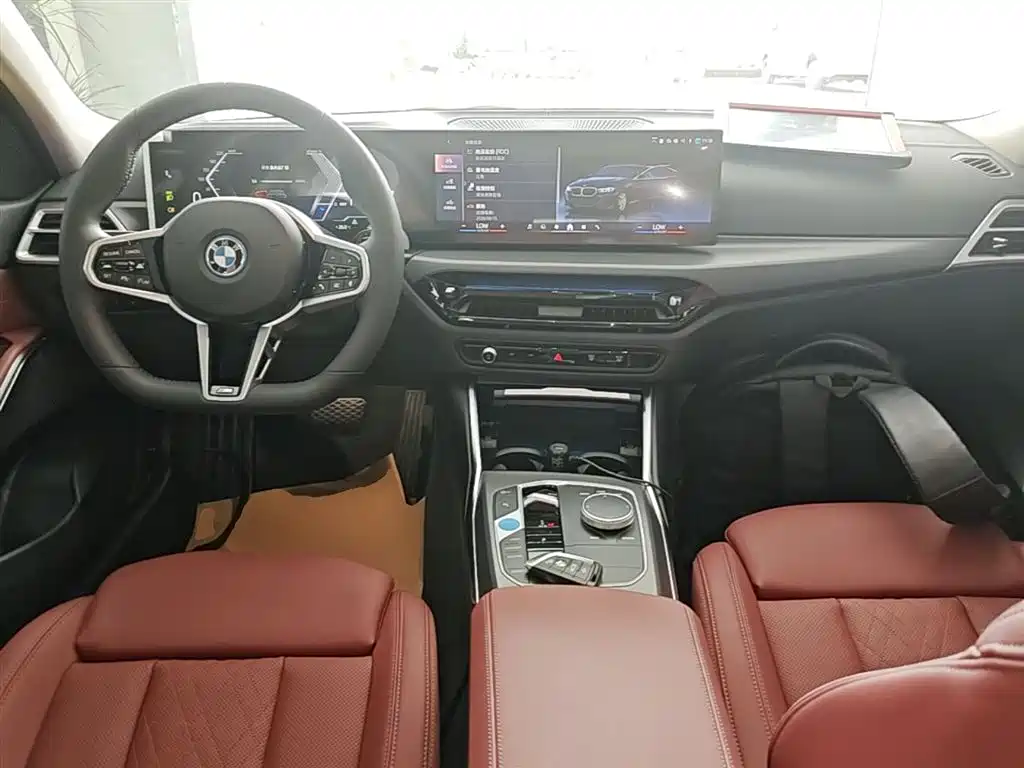BMW i3 2025 — фото 10