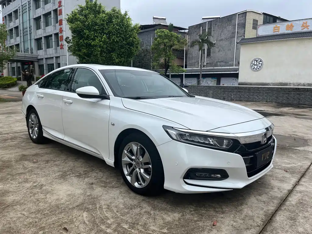 Honda Accord 2019 — фото 3