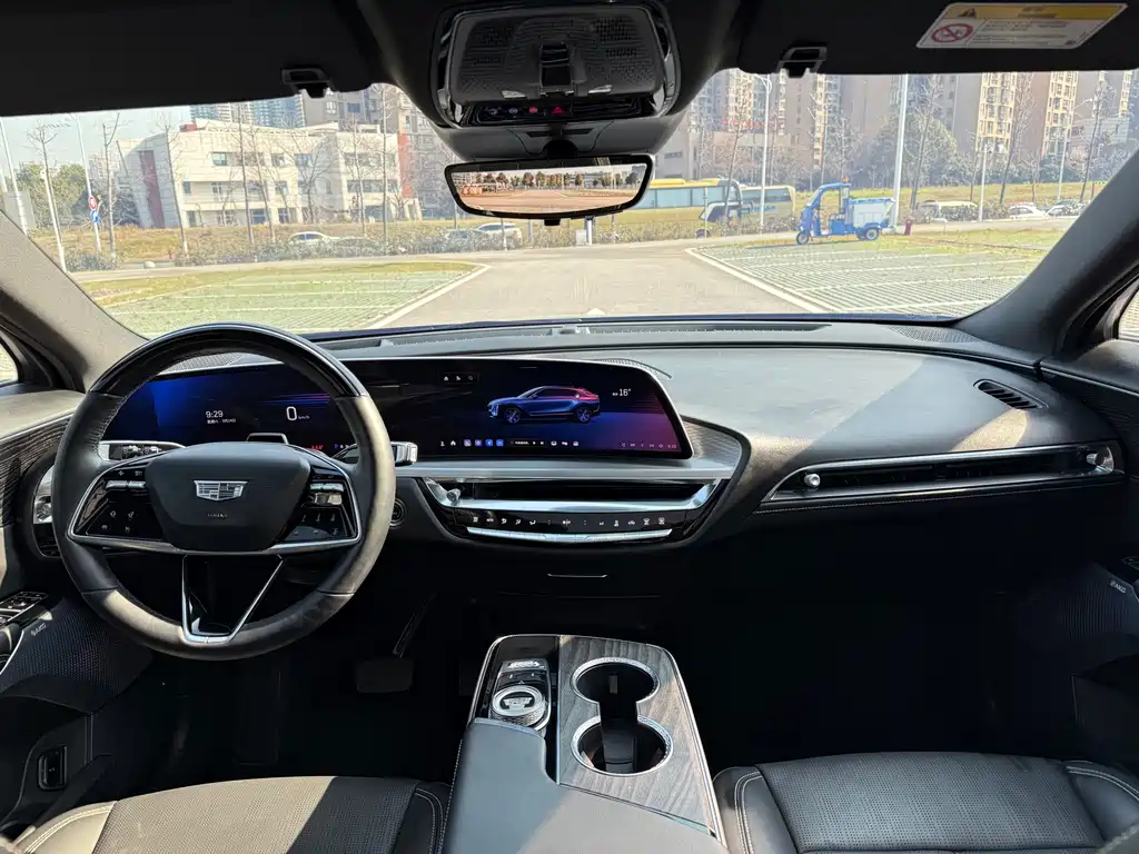 Cadillac Lyriq 2022