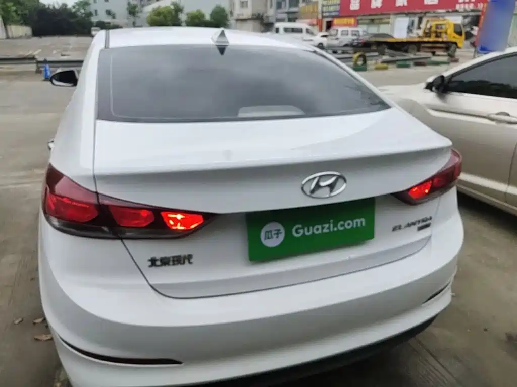 Hyundai Celesta 2016 — фото 4