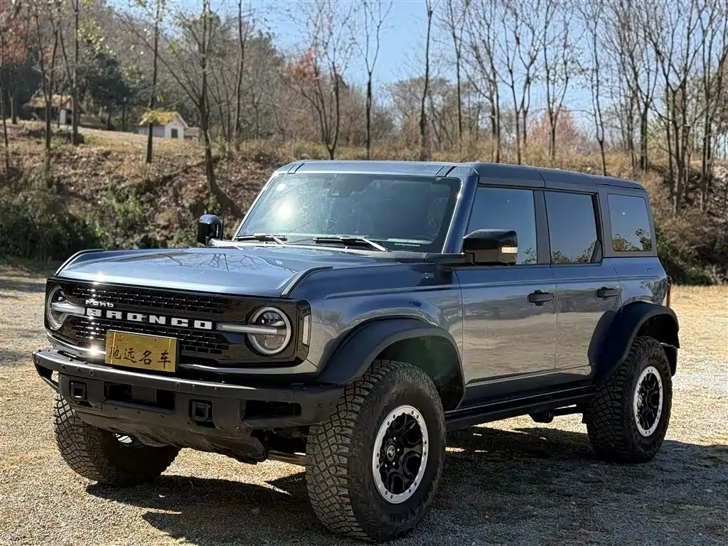 Ford Bronco 2024 — фото 1