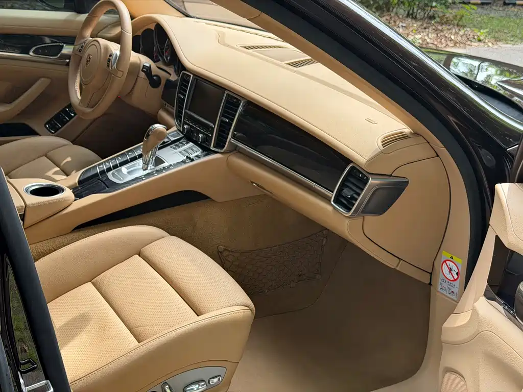 Porsche Panamera 2015 — фото 8