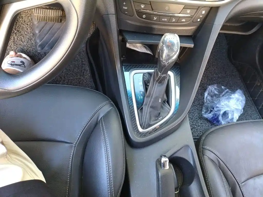 Buick Excelle GT 2015 — фото 15