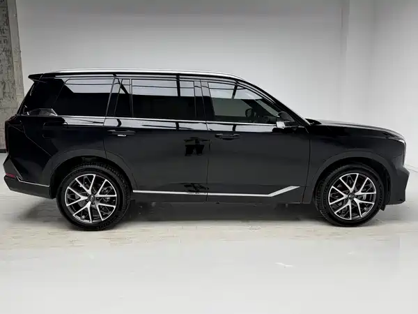 GAC Trumpchi GS8 2024