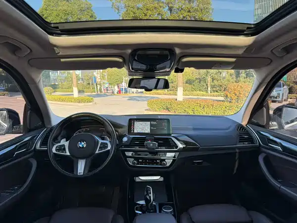 BMW X3 2021