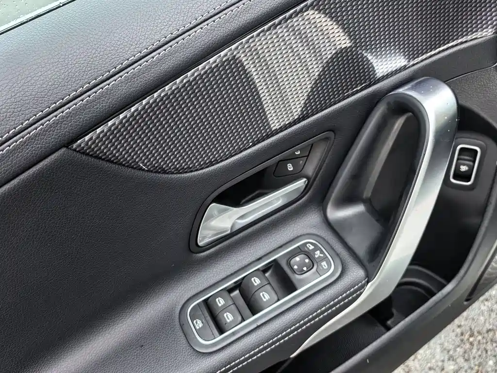 Mercedes-Benz A-Class 2021 — фото 19