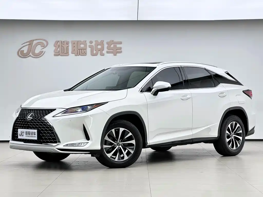 Lexus RX 2021 — фото 1