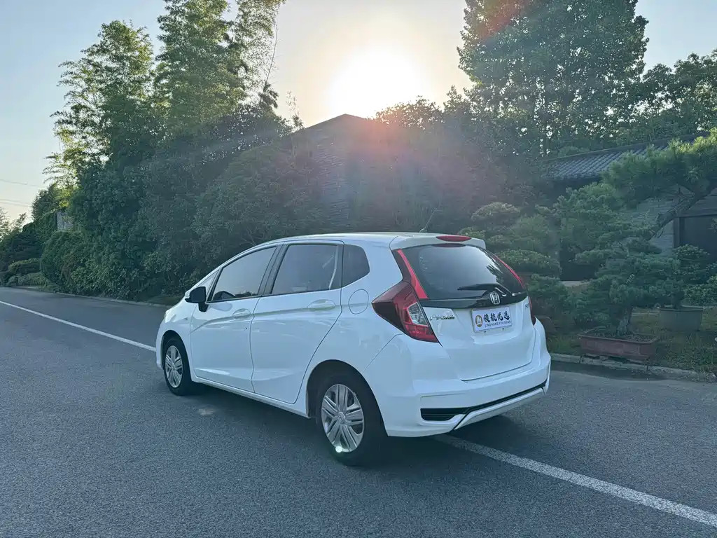 Honda Fit 2019 — фото 3
