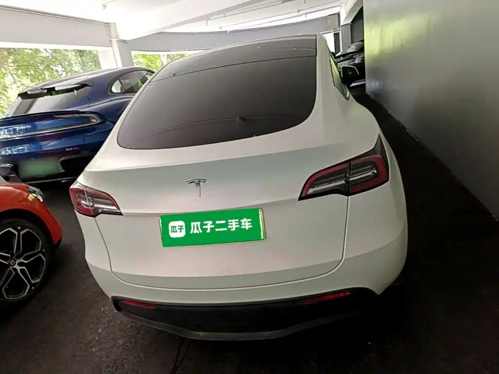 Tesla Model Y 2022 — фото 6