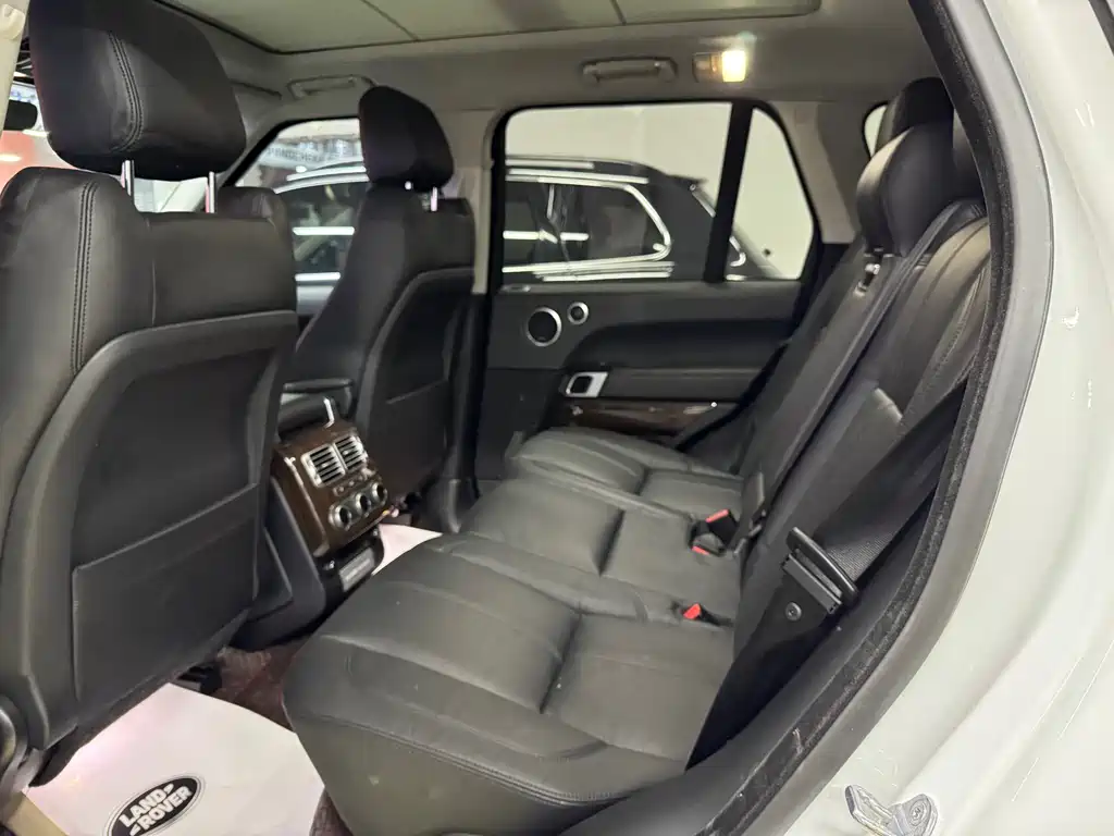 Land Rover Range Rover 2018 — фото 8